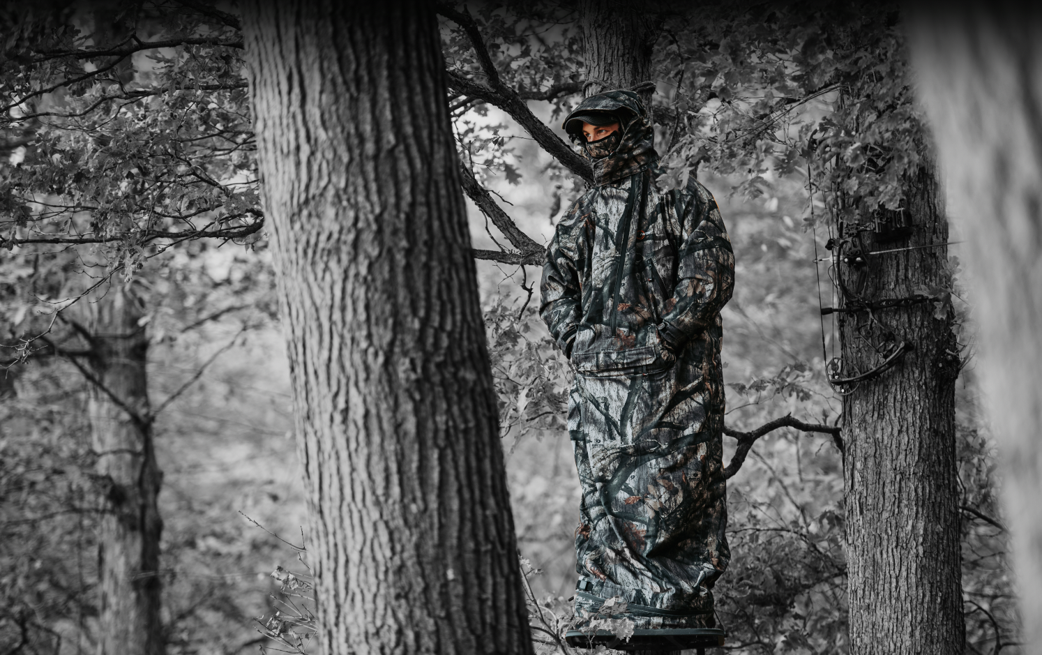 IWOM Full Body Hunting Suits that act like a heater shield that contains your heat and scent to protect you from elements and Arctic temps 