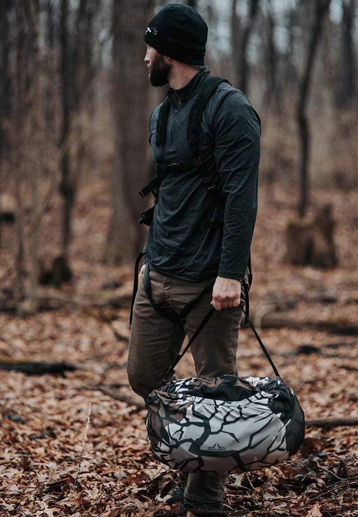 IWOM XT Insulated Cold Weather camo Hunting Suit | Rolls into self contained carry bag / Fanny pack for easy walk into woods