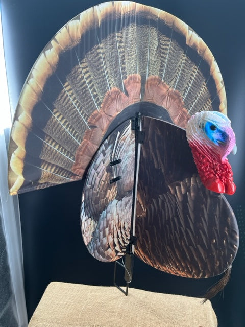 Fergy Boy Magnum Deluxe Collapsible Turkey Decoy by Nelan & Wong